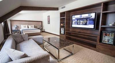 اینساید هتل شیشلی