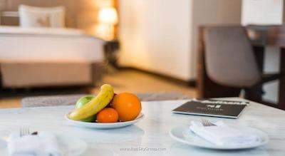 اینساید هتل شیشلی