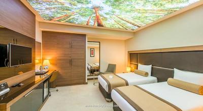 اینساید هتل شیشلی