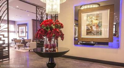 اینساید هتل شیشلی