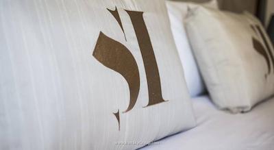 اینساید هتل شیشلی