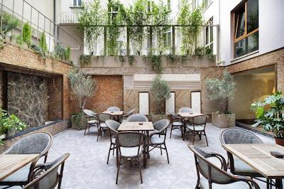 گرند هتل د پرا