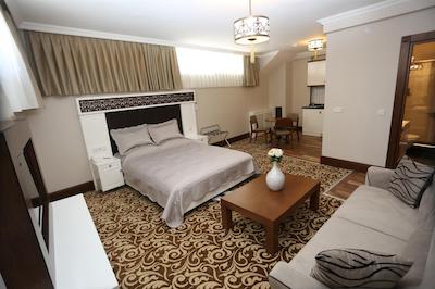 کی سوئیت هتل