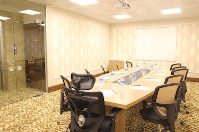 کی سوئیت هتل