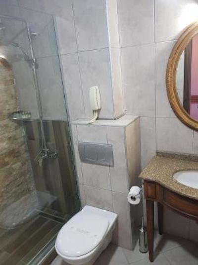 فرمان هتل-اسپشیال کتگوری