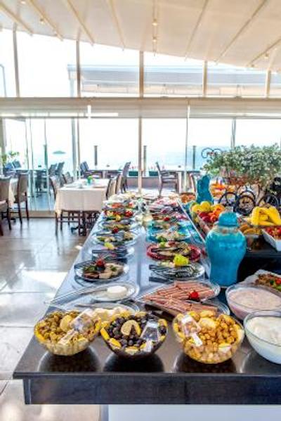 فرمان هتل-اسپشیال کتگوری