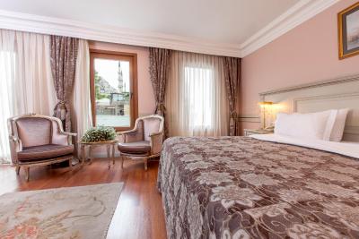 فرمان هتل-اسپشیال کتگوری