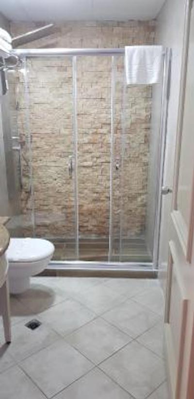 فرمان هتل-اسپشیال کتگوری