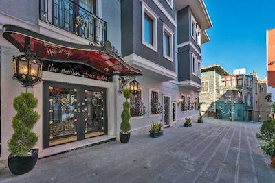 میلیون استون هتل-اسپشیال کتگوری