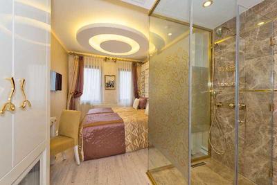 میلیون استون هتل-اسپشیال کتگوری