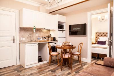 نار باگداتلیان هتل