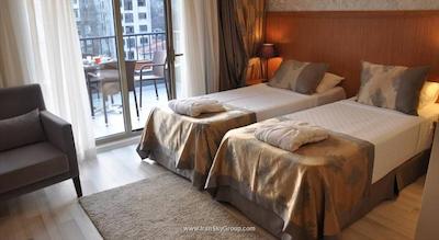 واو هتل گالاتاپورت