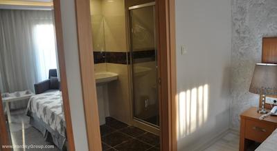 واو هتل گالاتاپورت