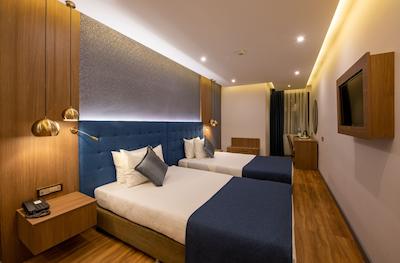 نوا پلازا کریستال