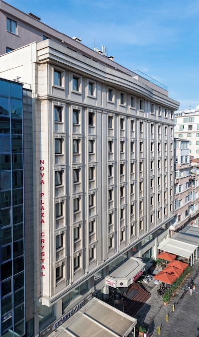 نوا پلازا کریستال