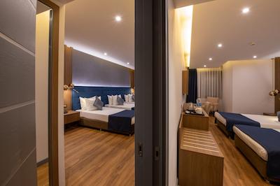 نوا پلازا کریستال