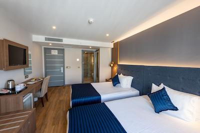 نوا پلازا کریستال