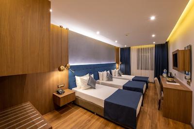 نوا پلازا کریستال