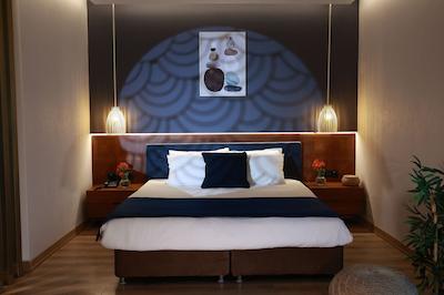 نوا پلازا کریستال