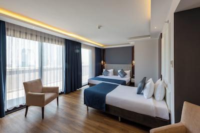 نوا پلازا کریستال