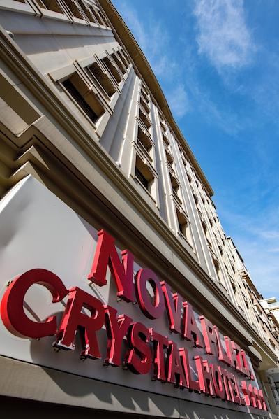 نوا پلازا کریستال