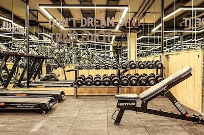 نوا پلازا کریستال