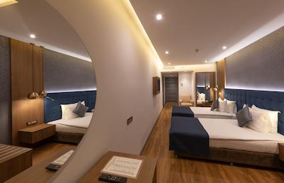 نوا پلازا کریستال