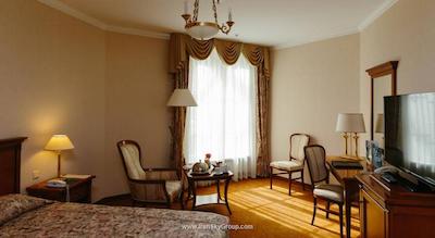 گرند هتل امرالد