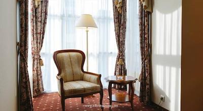 گرند هتل امرالد