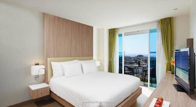 سنتارا پاتایا هتل