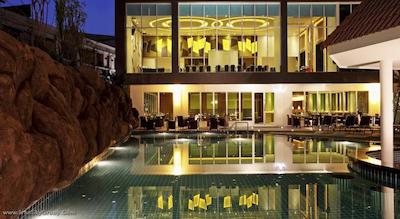 سنتارا پاتایا هتل