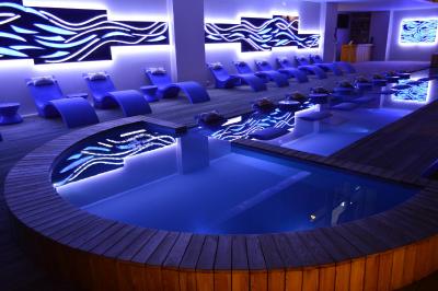 د لندمارک هتل باکو