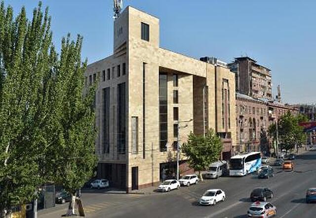 آنی سنترال این