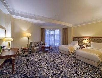 رمدا آلماتی