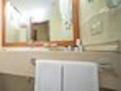 رمدا آلماتی