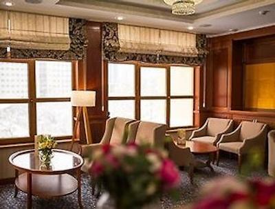 رمدا آلماتی