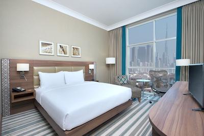 هیلتون گاردن این دبی جمیرا