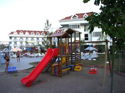 گرند میرامور هتل