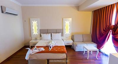 گرند میرامور هتل