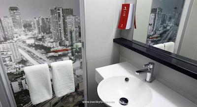 رد پلنت سوراونگ بانکوک