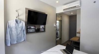 رد پلنت سوراونگ بانکوک