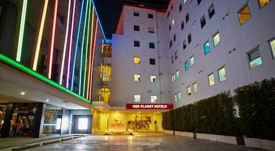 رد پلنت سوراونگ بانکوک