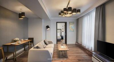 مونپیک استانبول هتل گلدن هورن