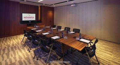 مونپیک استانبول هتل گلدن هورن