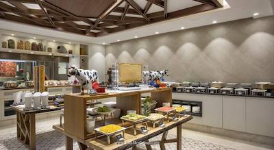 مونپیک استانبول هتل گلدن هورن