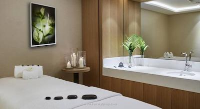 هیلتون گاردن این دبی مال اونیو