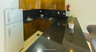 جانا مارینا بی سوئیت