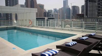 جانا مارینا بی سوئیت