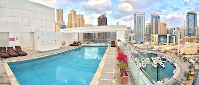 جانا مارینا بی سوئیت