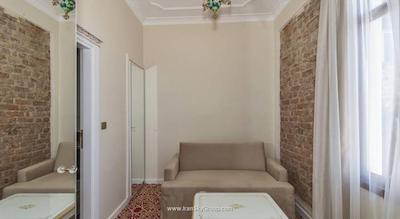 بای مورات کراون هتل تکسیم